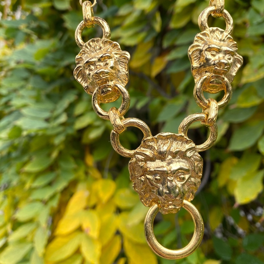 Gold Tone Lion Door Knocker Necklace